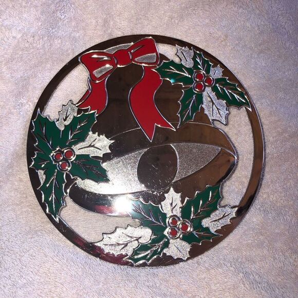 𝅺VINTAGE WM A Rogers LTD Tarnish Resistant Christmas Trivet - Picture 1 of 5